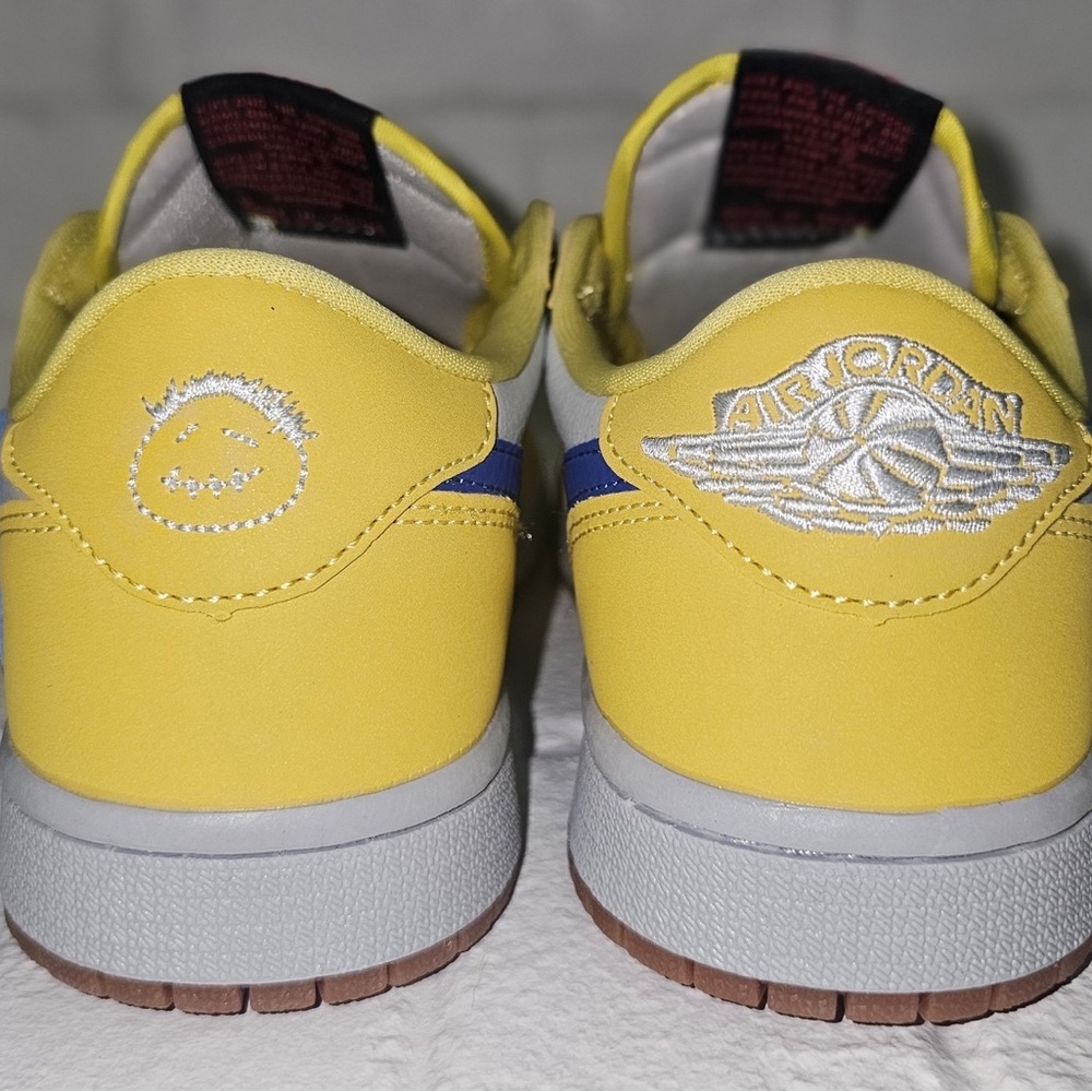 Travis Scott x Jordan 1 Retro OG SP Low Canary W DZ4137-700 - Picture 4 of 5